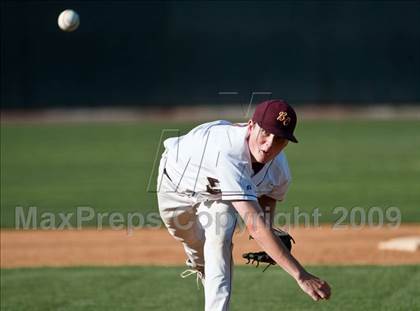 Thumbnail 3 in St. John's vs. Boston College High (MIAA D1 State Final) photogallery.