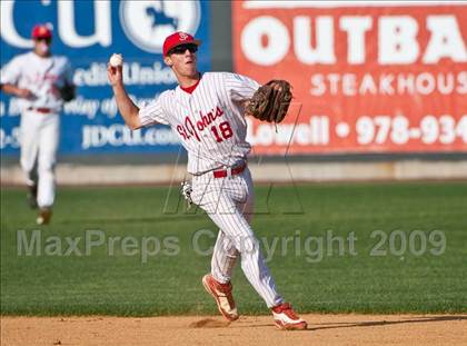 Thumbnail 2 in St. John's vs. Boston College High (MIAA D1 State Final) photogallery.