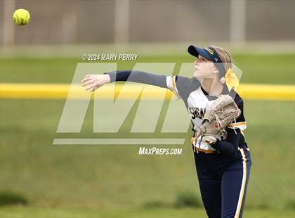 Thumbnail 2 in Shenango @ Laurel photogallery.
