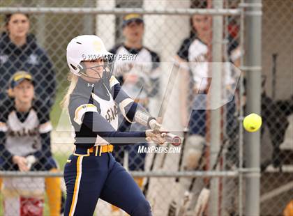 Thumbnail 1 in Shenango @ Laurel photogallery.