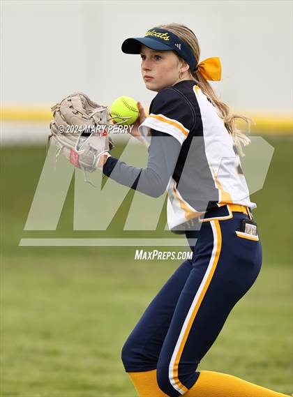 Thumbnail 2 in Shenango @ Laurel photogallery.