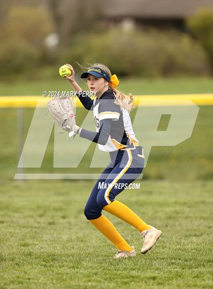 Thumbnail 3 in Shenango @ Laurel photogallery.