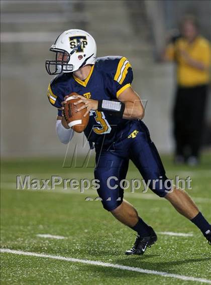 Thumbnail 1 in DeSoto @ Stony Point photogallery.