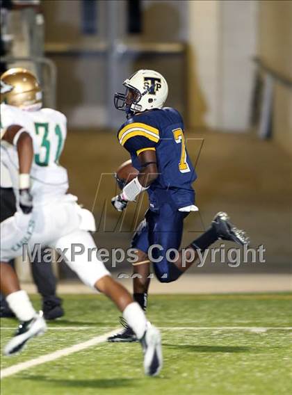 Thumbnail 2 in DeSoto @ Stony Point photogallery.