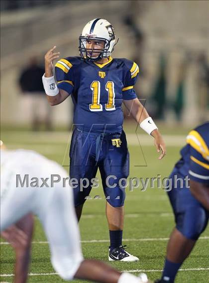 Thumbnail 1 in DeSoto @ Stony Point photogallery.