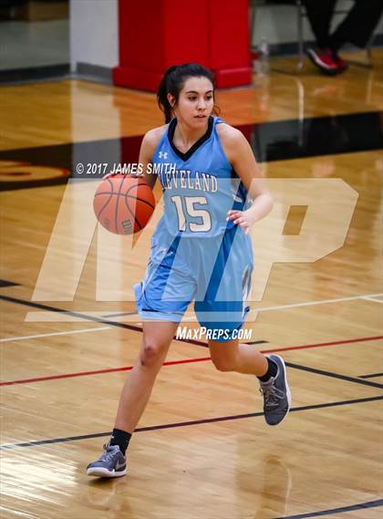 Thumbnail 1 in Cleveland vs. Sandia (Joe Armijo Basketball Classic @ Albuquerque Academy) photogallery.