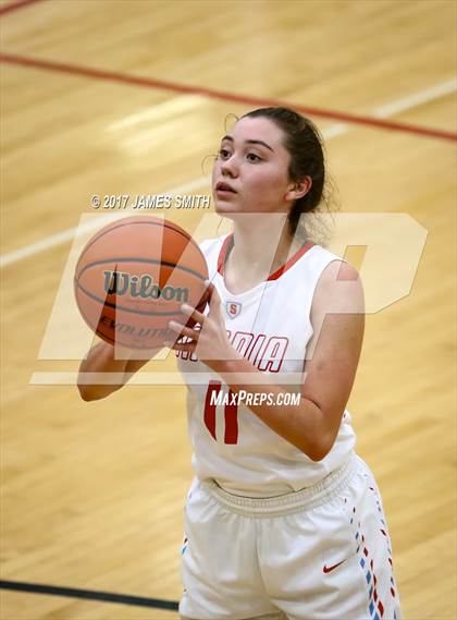 Thumbnail 2 in Cleveland vs. Sandia (Joe Armijo Basketball Classic @ Albuquerque Academy) photogallery.