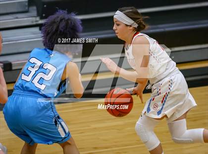 Thumbnail 2 in Cleveland vs. Sandia (Joe Armijo Basketball Classic @ Albuquerque Academy) photogallery.