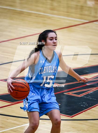 Thumbnail 1 in Cleveland vs. Sandia (Joe Armijo Basketball Classic @ Albuquerque Academy) photogallery.