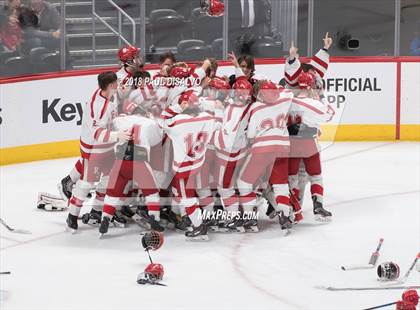 Thumbnail 2 in Regis Jesuit vs. Valor Christian (CHSAA State Final) photogallery.