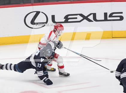 Thumbnail 2 in Regis Jesuit vs. Valor Christian (CHSAA State Final) photogallery.
