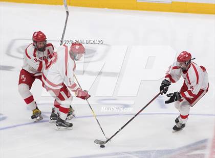 Thumbnail 2 in Regis Jesuit vs. Valor Christian (CHSAA State Final) photogallery.