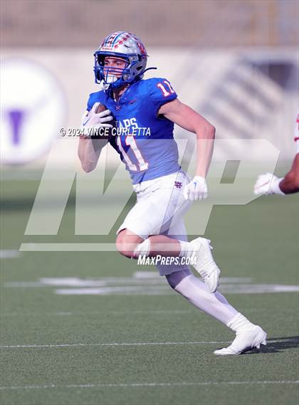 Thumbnail 3 in Westlake vs. North Shore (UIL 6A Football Semifinal Playoff) photogallery.