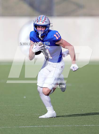 Thumbnail 3 in Westlake vs. North Shore (UIL 6A Football Semifinal Playoff) photogallery.