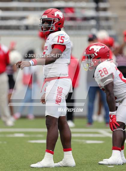Thumbnail 3 in Westlake vs. North Shore (UIL 6A Football Semifinal Playoff) photogallery.