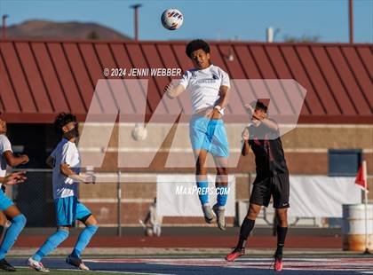 Thumbnail 3 in Canyon Springs vs. Desert Oasis (NIAA 4A Semifinal) photogallery.