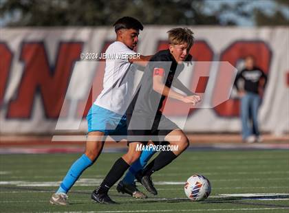 Thumbnail 2 in Canyon Springs vs. Desert Oasis (NIAA 4A Semifinal) photogallery.