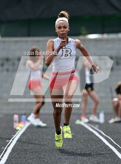 Thumbnail 1 in NCHSAA 4A West Regional (Long Jump) photogallery.