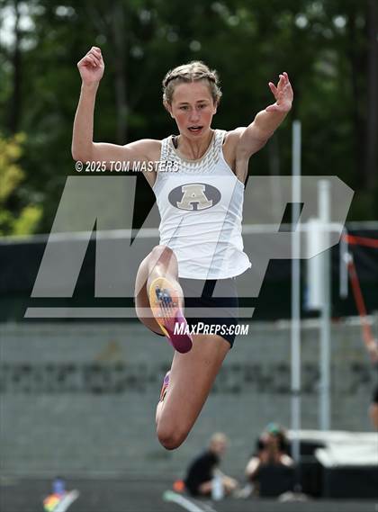 Thumbnail 1 in NCHSAA 4A West Regional (Long Jump) photogallery.