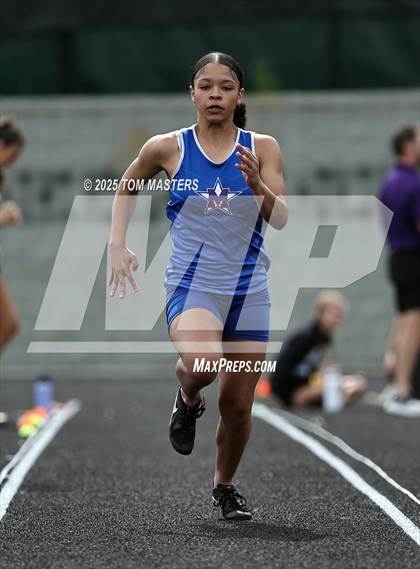 Thumbnail 3 in NCHSAA 4A West Regional (Long Jump) photogallery.