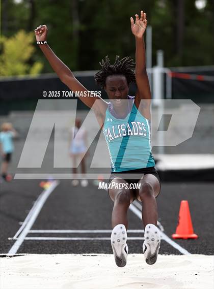 Thumbnail 3 in NCHSAA 4A West Regional (Long Jump) photogallery.
