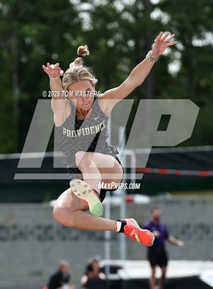 Thumbnail 3 in NCHSAA 4A West Regional (Long Jump) photogallery.