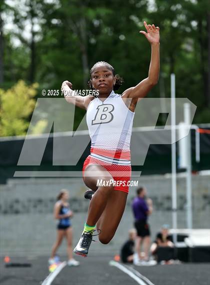 Thumbnail 1 in NCHSAA 4A West Regional (Long Jump) photogallery.