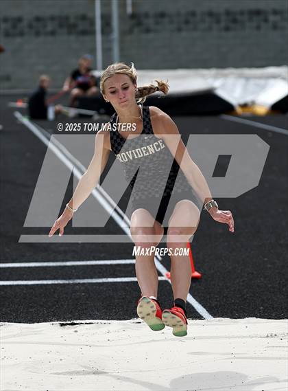 Thumbnail 1 in NCHSAA 4A West Regional (Long Jump) photogallery.