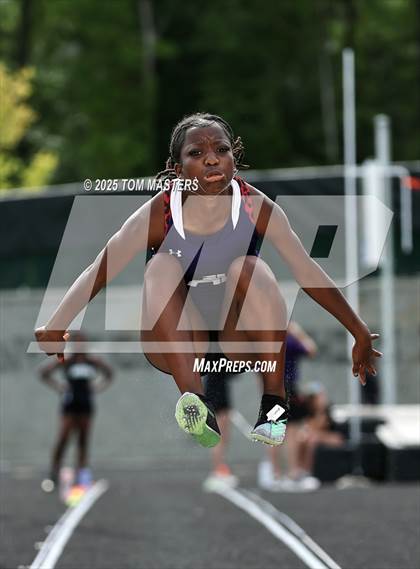 Thumbnail 2 in NCHSAA 4A West Regional (Long Jump) photogallery.