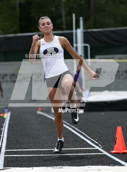 Thumbnail 1 in NCHSAA 4A West Regional (Long Jump) photogallery.
