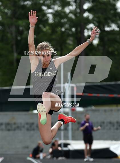 Thumbnail 2 in NCHSAA 4A West Regional (Long Jump) photogallery.