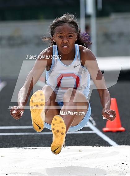 Thumbnail 1 in NCHSAA 4A West Regional (Long Jump) photogallery.