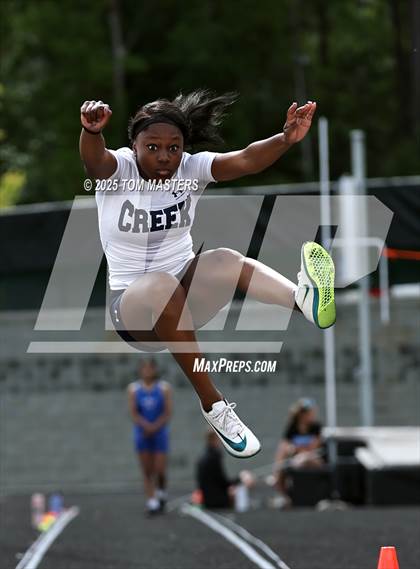 Thumbnail 1 in NCHSAA 4A West Regional (Long Jump) photogallery.
