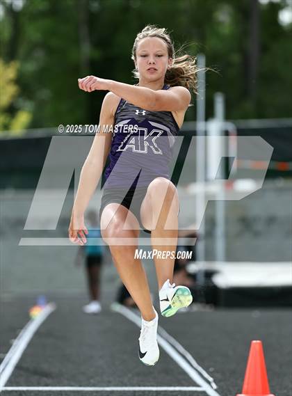 Thumbnail 2 in NCHSAA 4A West Regional (Long Jump) photogallery.