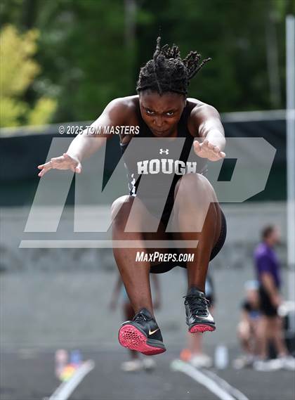 Thumbnail 3 in NCHSAA 4A West Regional (Long Jump) photogallery.