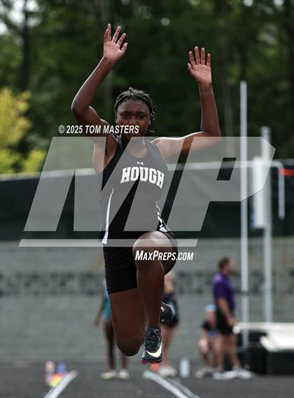Thumbnail 1 in NCHSAA 4A West Regional (Long Jump) photogallery.