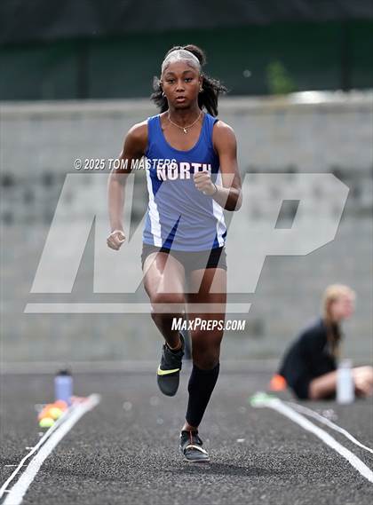 Thumbnail 1 in NCHSAA 4A West Regional (Long Jump) photogallery.