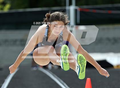 Thumbnail 1 in NCHSAA 4A West Regional (Long Jump) photogallery.