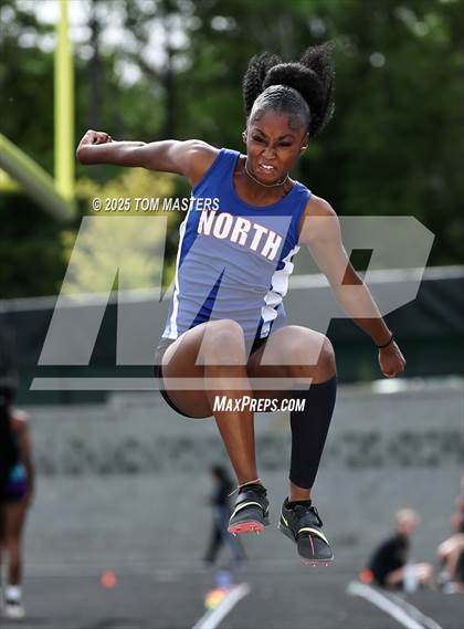 Thumbnail 1 in NCHSAA 4A West Regional (Long Jump) photogallery.