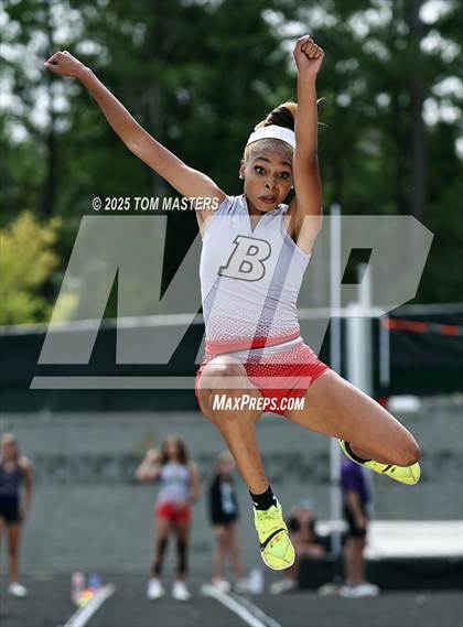 Thumbnail 2 in NCHSAA 4A West Regional (Long Jump) photogallery.
