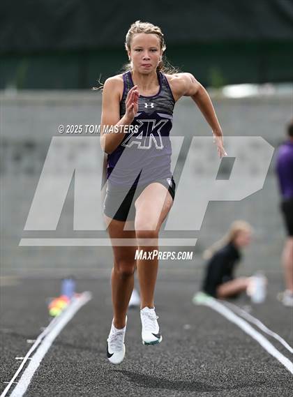 Thumbnail 2 in NCHSAA 4A West Regional (Long Jump) photogallery.