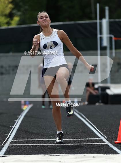 Thumbnail 2 in NCHSAA 4A West Regional (Long Jump) photogallery.