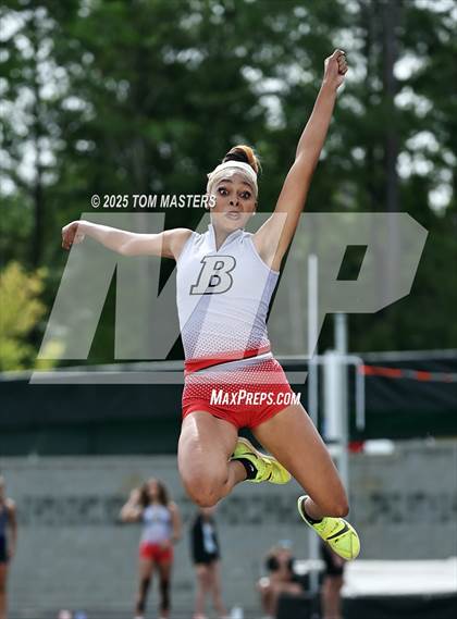 Thumbnail 1 in NCHSAA 4A West Regional (Long Jump) photogallery.