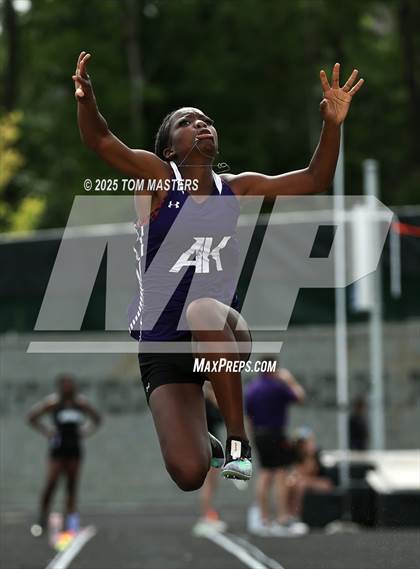 Thumbnail 1 in NCHSAA 4A West Regional (Long Jump) photogallery.
