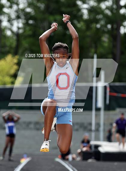 Thumbnail 3 in NCHSAA 4A West Regional (Long Jump) photogallery.