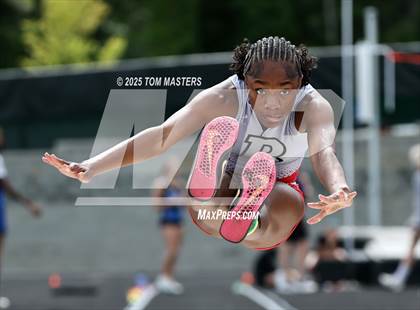 Thumbnail 1 in NCHSAA 4A West Regional (Long Jump) photogallery.