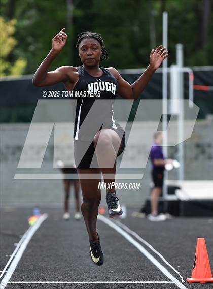 Thumbnail 1 in NCHSAA 4A West Regional (Long Jump) photogallery.