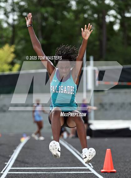 Thumbnail 1 in NCHSAA 4A West Regional (Long Jump) photogallery.
