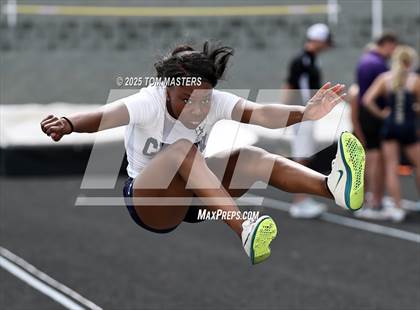 Thumbnail 1 in NCHSAA 4A West Regional (Long Jump) photogallery.