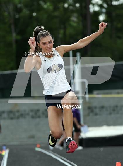 Thumbnail 3 in NCHSAA 4A West Regional (Long Jump) photogallery.